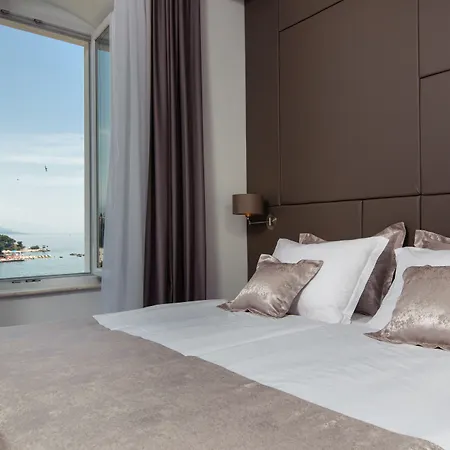 Dream Luxury