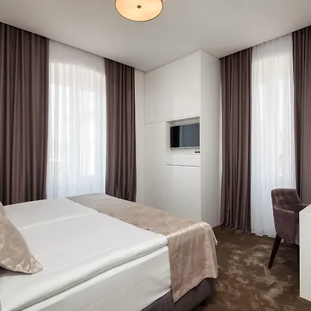 Pensión Dream Luxury