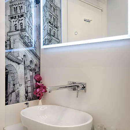 Pensión Dream Luxury 4*