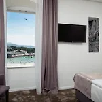 Πανσιόν Dream Luxury 4*