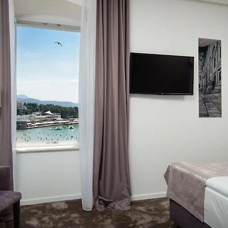 Dream Luxury 4* سبليت