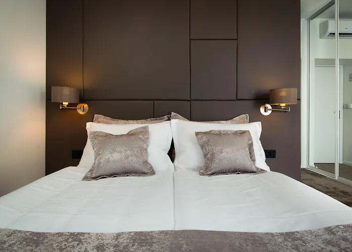 Dream Luxury Πανσιόν 4*