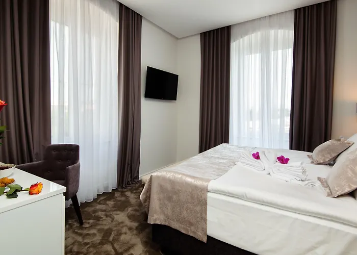 Dream Luxury Πανσιόν 4*