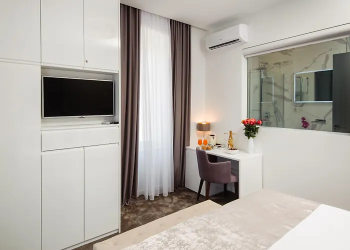 Πανσιόν Dream Luxury Σπλιτ