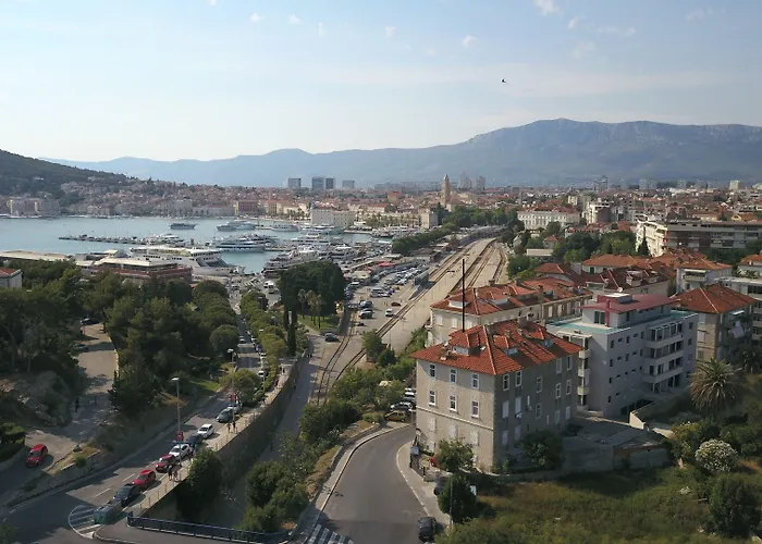 Dream Luxury Πανσιόν 4*